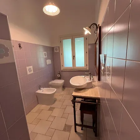 Rossofiore Bed & Breakfast 3*